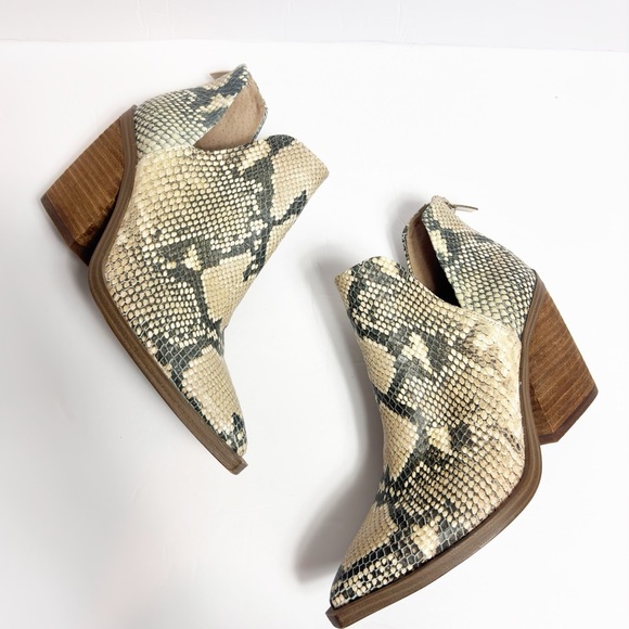 VINCE CAMUTO VC GIGIETTA SNEAKESKIN WOMEN BOOTS SIZE 6 NO BOX - Picture 5 of 8